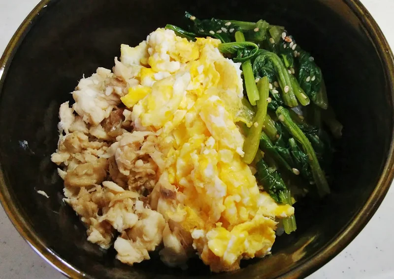 マダイ三色丼