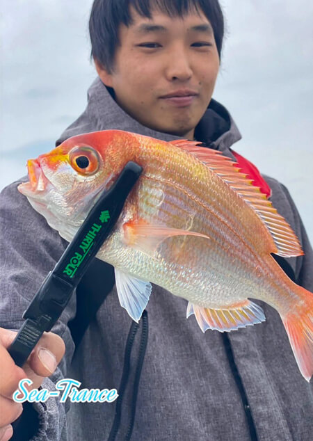 13_　大見出し3小見出し1_釣果③.jpg