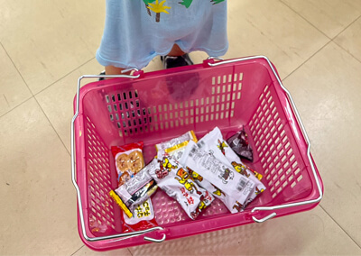 10_ 淡路お菓子館