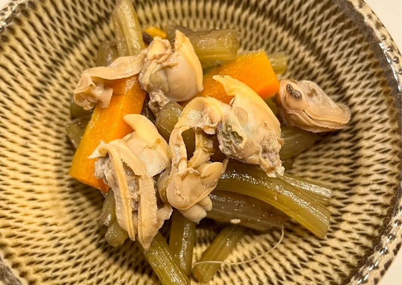 フキと旬のアサリ煮付け