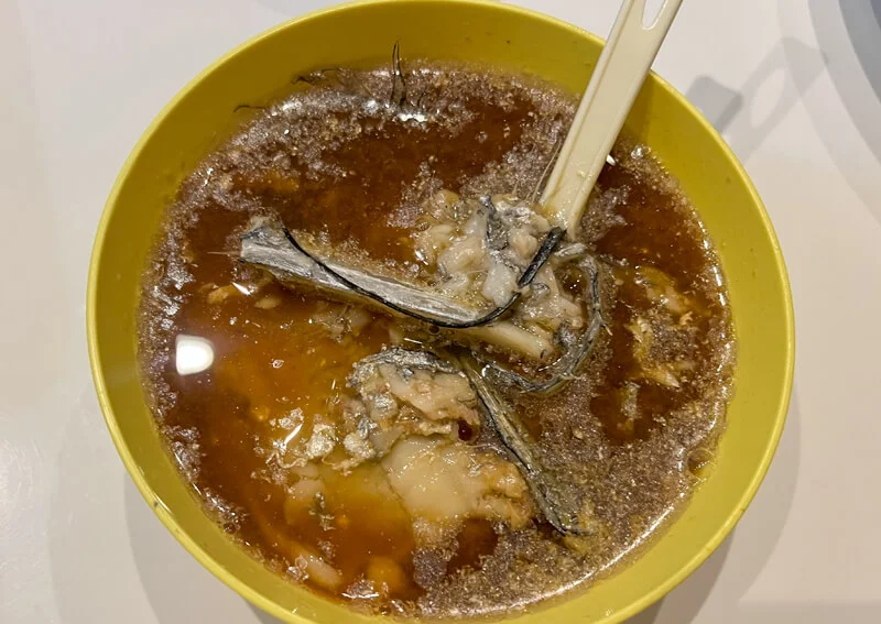 タチウオのアラ味噌汁