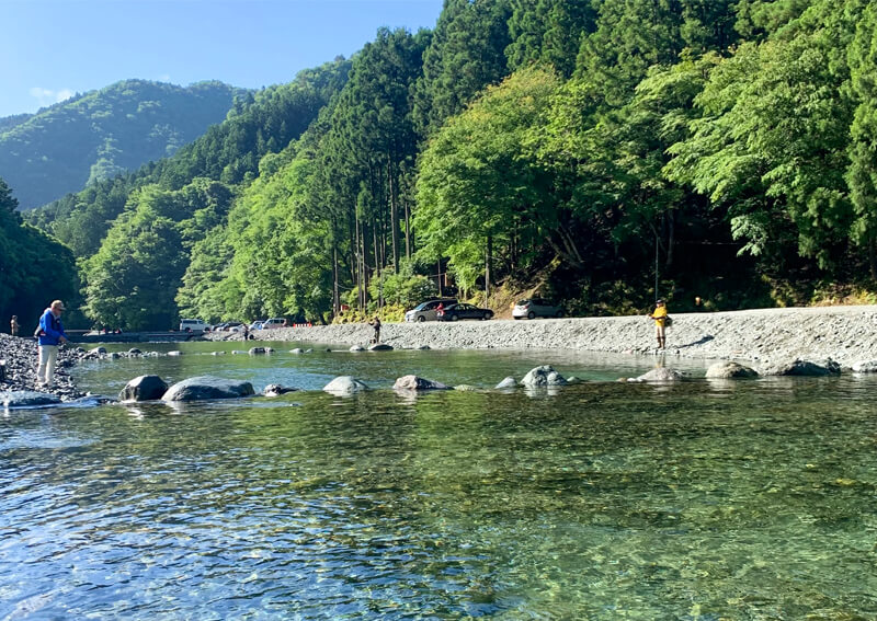 02_　早戸川風景