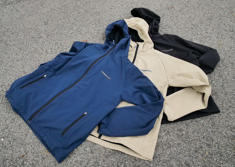 02_　光電子® FOURON ライトストレッチパーカー