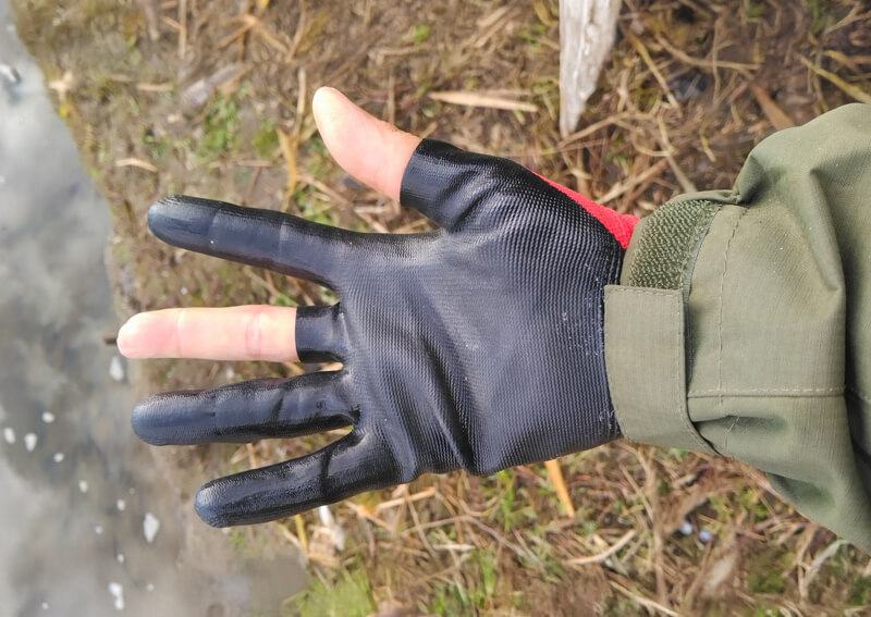 03_ 簡易フィンガーガード兼フィッシンググローブ