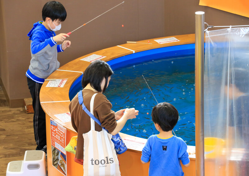 26_　釣りシーン（親子）